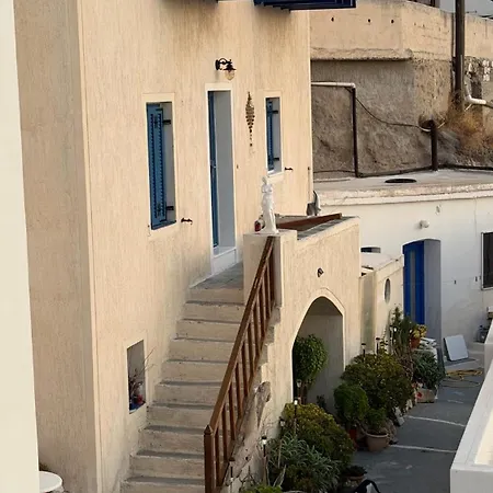 Milos White Pearl