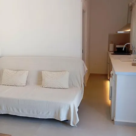 Апартаменты Milos White Pearl Triovasalos